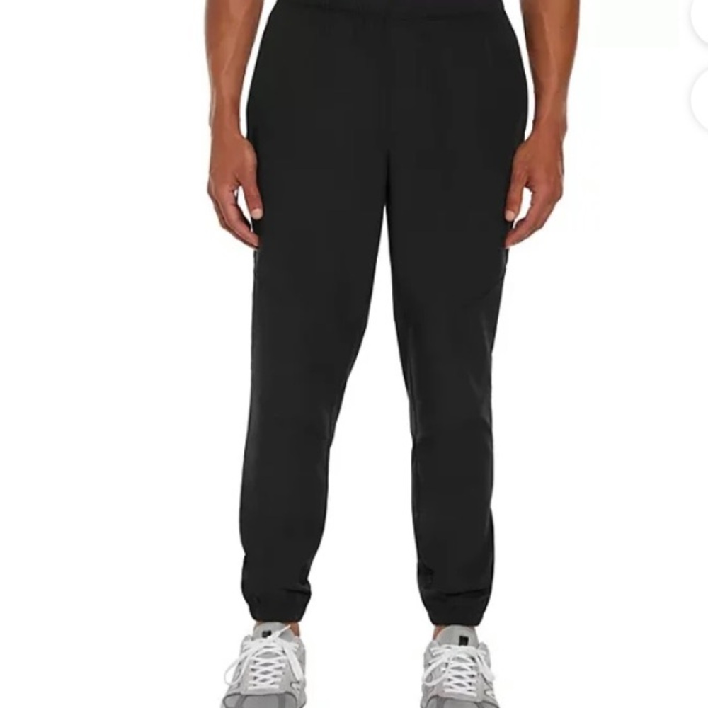 GapFit Performance Training Jogger for Men